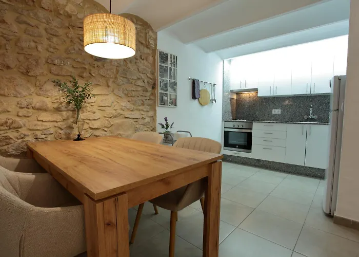 Old Side Two * Gerona