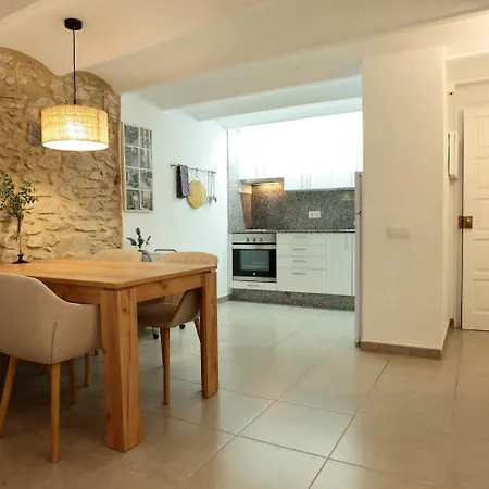 Apartament Old Side Two *